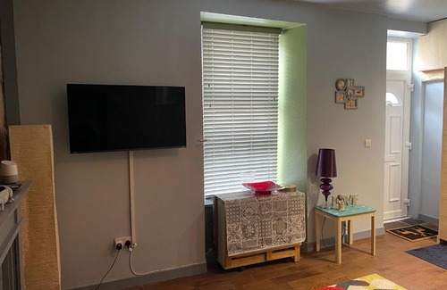 Millport House | Kames Bay Cottage Couples Retreat Millport