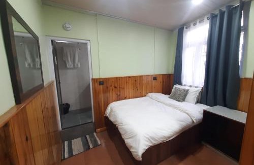Darjeeling Bed & Breakfast | Kanari B&B