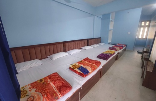 Chamoli Hotel | Kandari Guest House