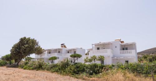 Milos Apartment | Kanelis Studios & Suites