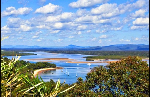 Agnes Water Apartment | Kangaroo Kabin - Entire cabin, 5mins to the beach