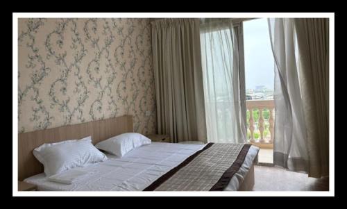 Greater Noida Apartment | Kanha Premium Suits
