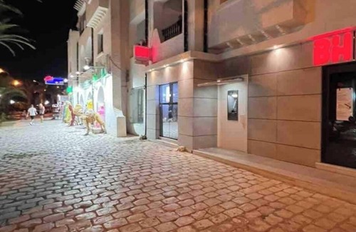 Hammam Sousse Apartment | Kantaoui 25, High-standard apartment by the Mediterranean Sea.