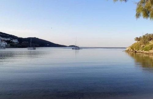 Mpatsi House | Kantouni Guest House by the sea