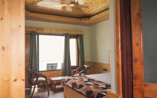 Gunehr Resort | Kanwar Villa Bir