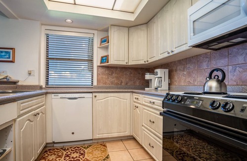 Kapalua Condo | Kapalua Ridge 421! Amazing ocean views!