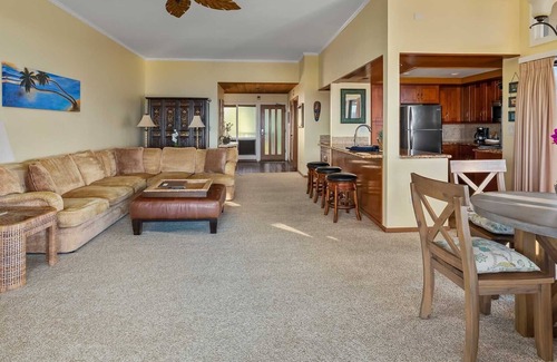 Kapalua Condo | Kapalua Ridge Villa 922 By Parrish Maui - Panoramic OV & close to pool