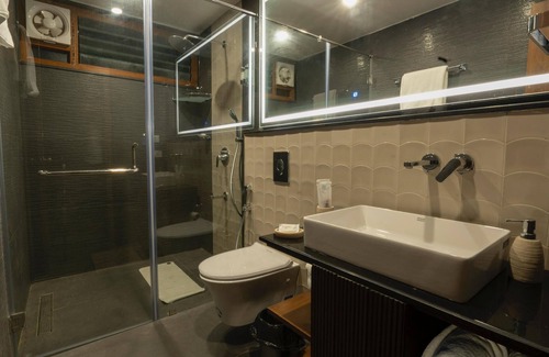 Nanjangud Hotel | Kapila Riverfront