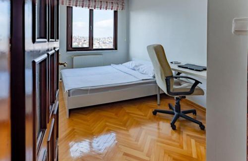 Kagithane Apartment | Kaplan Cosy Flat - All air conditioned & Heated 3 Bedrooms in the City