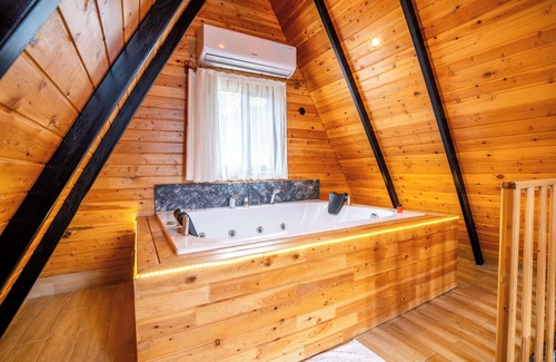 Karaoz Hotel | Karaöz Sapphire Bungalows