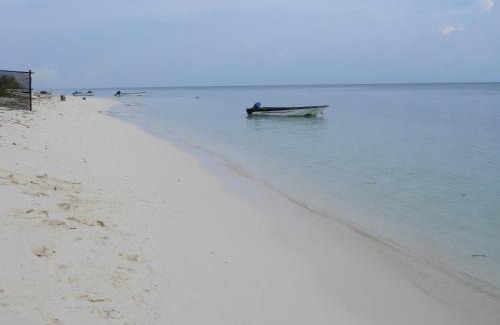 Thoddoo House | Karaa Village