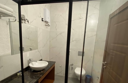 Arakli Bed & Breakfast | KARADENİZ KUŞ CENNETİ