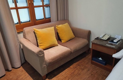 Garak-dong Hotel | Karak Tourist Hotel