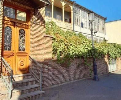 Avlabari Apartment | Karakhanov's House