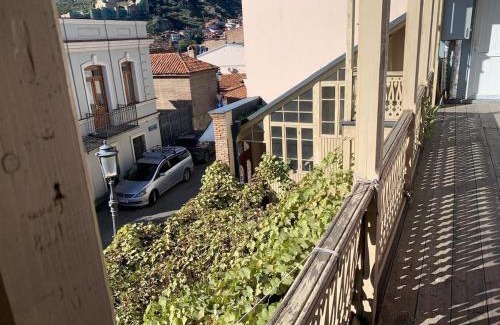 Avlabari Apartment | Karakhanov's House
