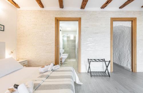 Historic Castle District Apartment | Karalis Relais