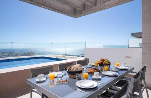 El Madronal House | KARAT Atico Siam Skies