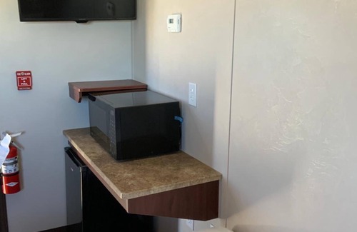 Carlsbad Hotel | Karbani Inn