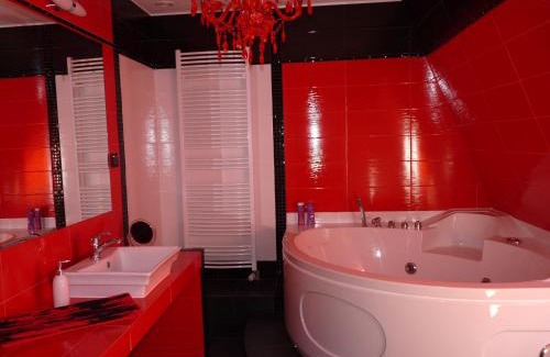 Zary Bed & Breakfast | Kardamon