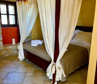 Omales House | Kardiani Traditional Tower House in Mani