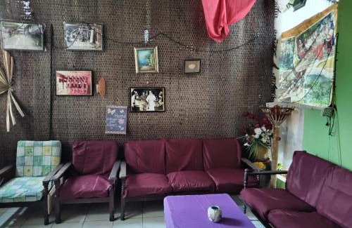Padawan House | Karen Tibura Homestay