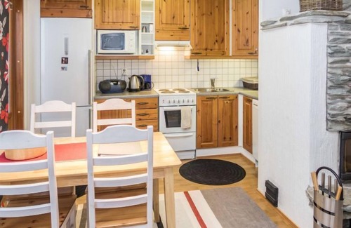 Rukatunturi House | Karhunvartijan Linna A3 by Interhome