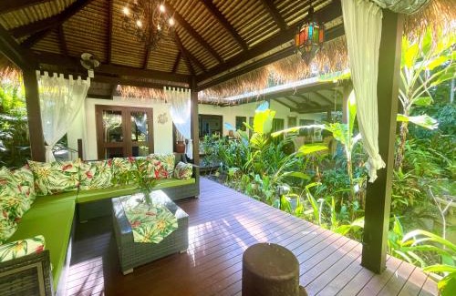 Clifton Beach House | Karinya