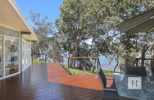 Summerland Point House | Karinyah