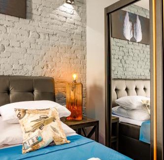 Karlovy Vary Apartment | Karlovy Charme Inn by Rentez