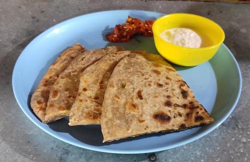 Kullu House | Karma Guest House and Cafe