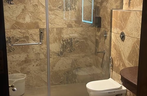 Karnal Hotel | KARNAL HAVELI