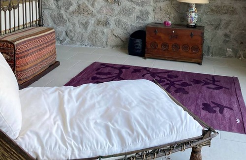 Dagbelen Villa | Karnas House. Private Roman Theater