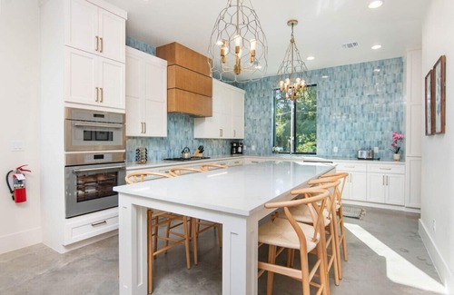 New Braunfels House | Karnau Haus at Camp Warnecke*Comal Riverfront w/Pool*Walk to Downtown NBTX