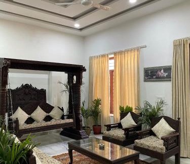 Udaipur Villa | Karni Nivvas - Luxury Redefined