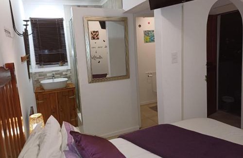 Oudtshoorn Apartment | KarooGrove