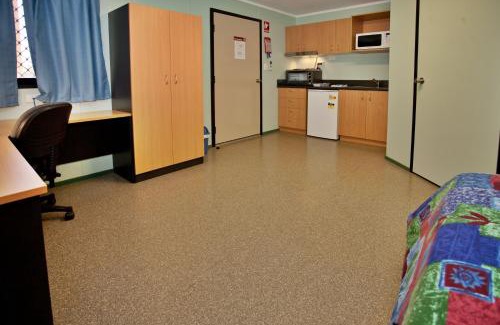 Karratha Industrial Estate Apartment | Karratha Lodge TWA