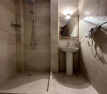 Ambrolauri House | Karse