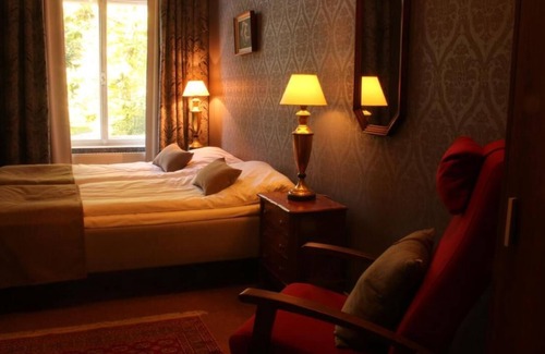 Karhula Hotel | Kartanohotelli Karhulan Hovi