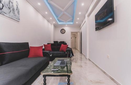 Thessaloniki City Centre Apartment | Kartell Luxury Apartment Thessaloniki Center