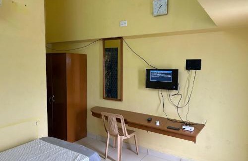 Viluppuram Hotel | Karthikraja Restaurant Rooms