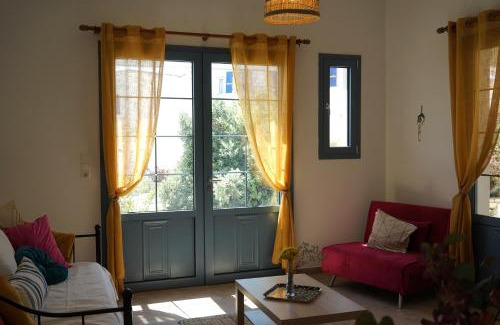 Kithira Apartment | Karvounades Condo Sun