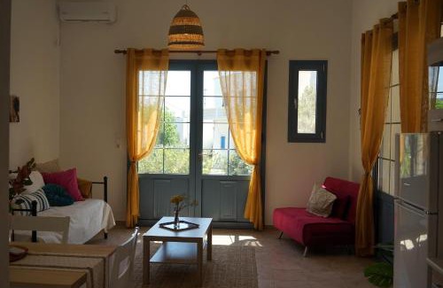 Kithira Apartment | Karvounades Condo Sun