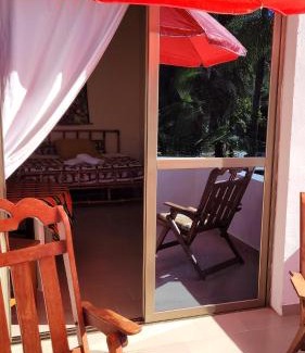 Casamance Bed & Breakfast | KASA BOUBAK avec cuisine extérieure à 50 M DE LA PLAGE