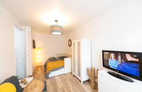 Saint-Etienne Apartment | KASA DUETTO - Cosy et tout équipé - WIFI