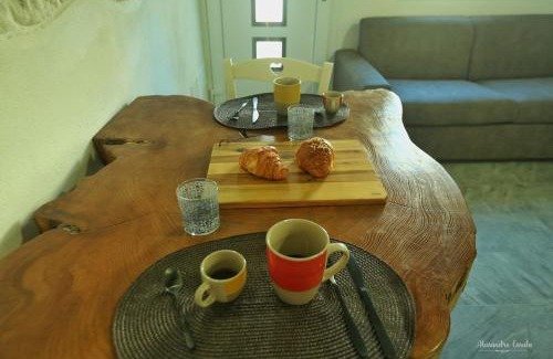 Villaggio delle Mimose House | Kasa Kalagonis