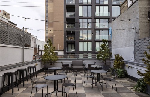 Bowery Apartment | Kasa Lantern Lower East Side
