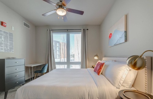 Westown Apartment | Kasa | Relax with the Family in Westown Neighborhood | Milwaukee