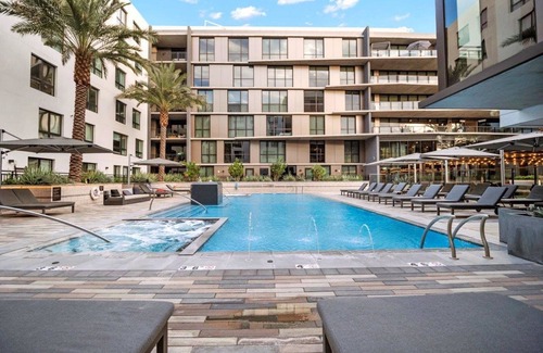 Thunderbird Industrial Airpark Apartment | Kasa Scottsdale Quarter Phoenix