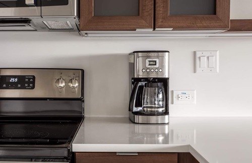 Second Street District Apartment | Kasa | Stunning 1BD with River Views | 2nd Street
