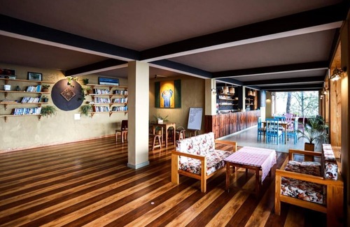 Almora Hotel | Kasar Rainbow Yoga Retreat